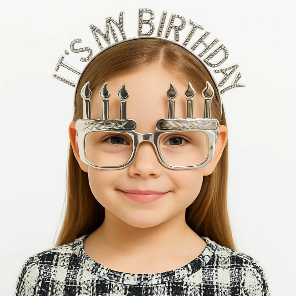 İt's My Birthday Yazılı Taç ve Mum Şekilli Gözlük Seti Gümüş Renk