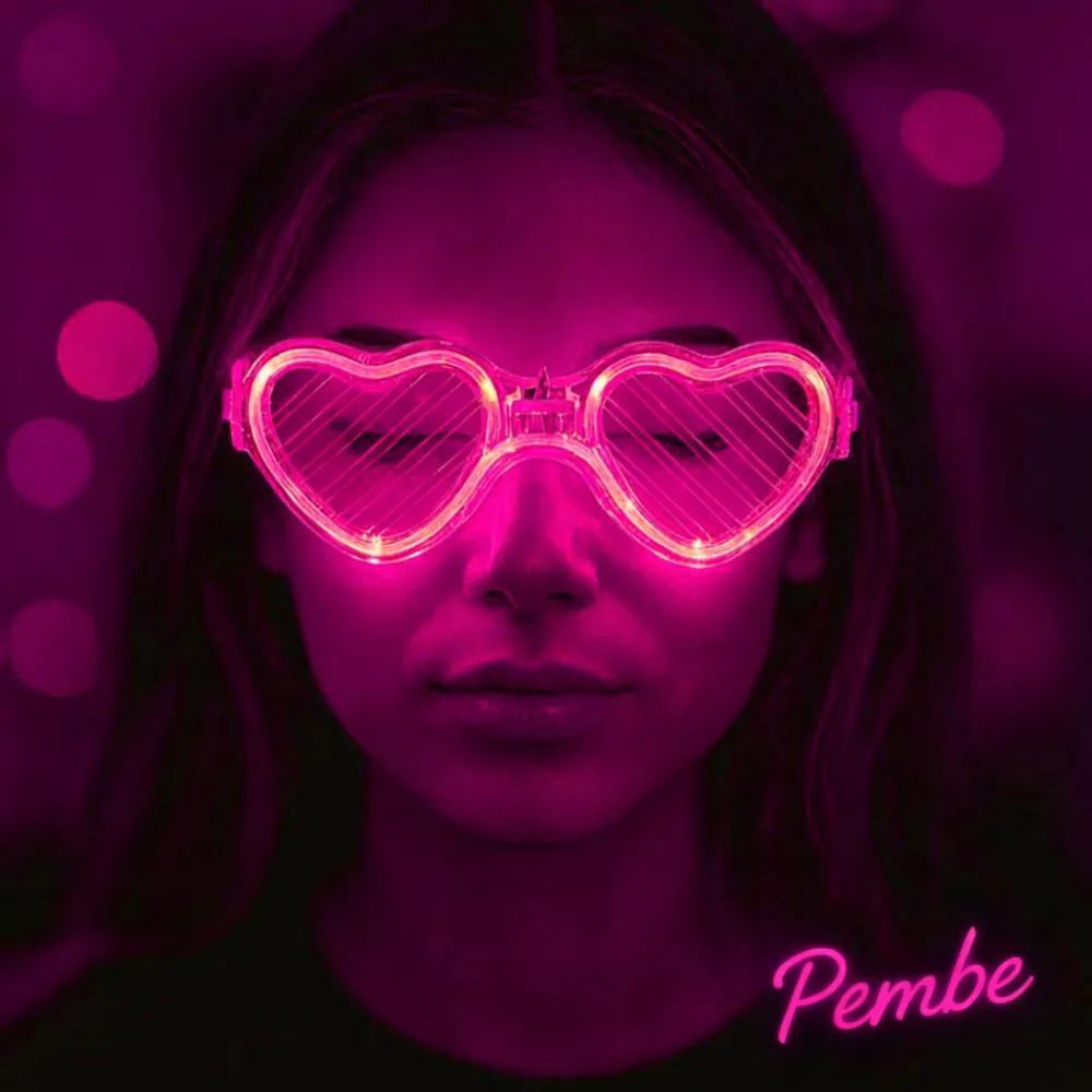 Pembe Led Işıklı Kalp Gözlük – 3 Modlu Parti & Glow Gözlüğü