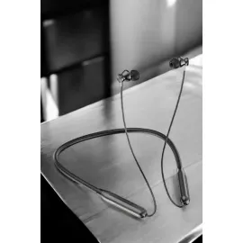 Dijital Göstergeli Kulak İçi Kablosuz Bluetooth Kulaklık Boyun Bantlı