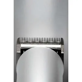 Erkeklere Özel Şarjlı Saç Ve Sakal Kesme Tıraş Makinesi Seti