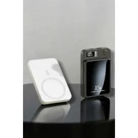 iOS Uyumlu 22.5W Hızlı Şarj Magsafe Powerbank Dijital Göstergeli 10.000 mAh