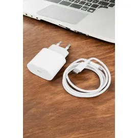 Şarj Aleti İos 15/15 Pro Max Uyumlu Şarj Adaptörü Ve Kablosu