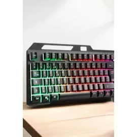 Led Işıklı Oyuncu Klavye Usb Girişli Rgb Işıklı Q Klavye Mouse Hediyeli