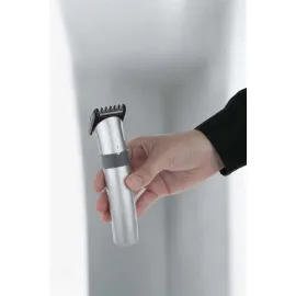 4 Taraklı Profesyonel Şarjlı Saç ve Sakal Kesme Tıraş Makinesi Seti