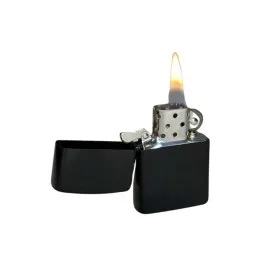 Benzinli Zippo
