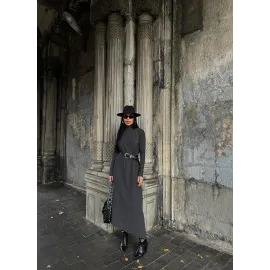 Boğazlı Kalın Bürümcük Uzun Elbise Siyah (Beden: S)