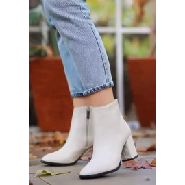 Biya Bej Cilt Topuklu Bot (Numara: 39)