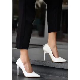 Hillar Beyaz Cilt Stiletto Ayakkabı (Numara: 40)