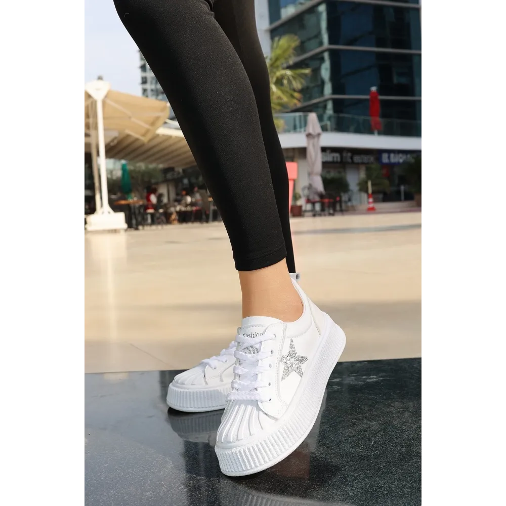 Piata Beyaz Cilt Bağcıklı Spor Ayakkabı (Numara: 38)