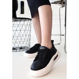 Chris Siyah Cilt Bağcıklı Spor Ayakkabı (Numara: 40)