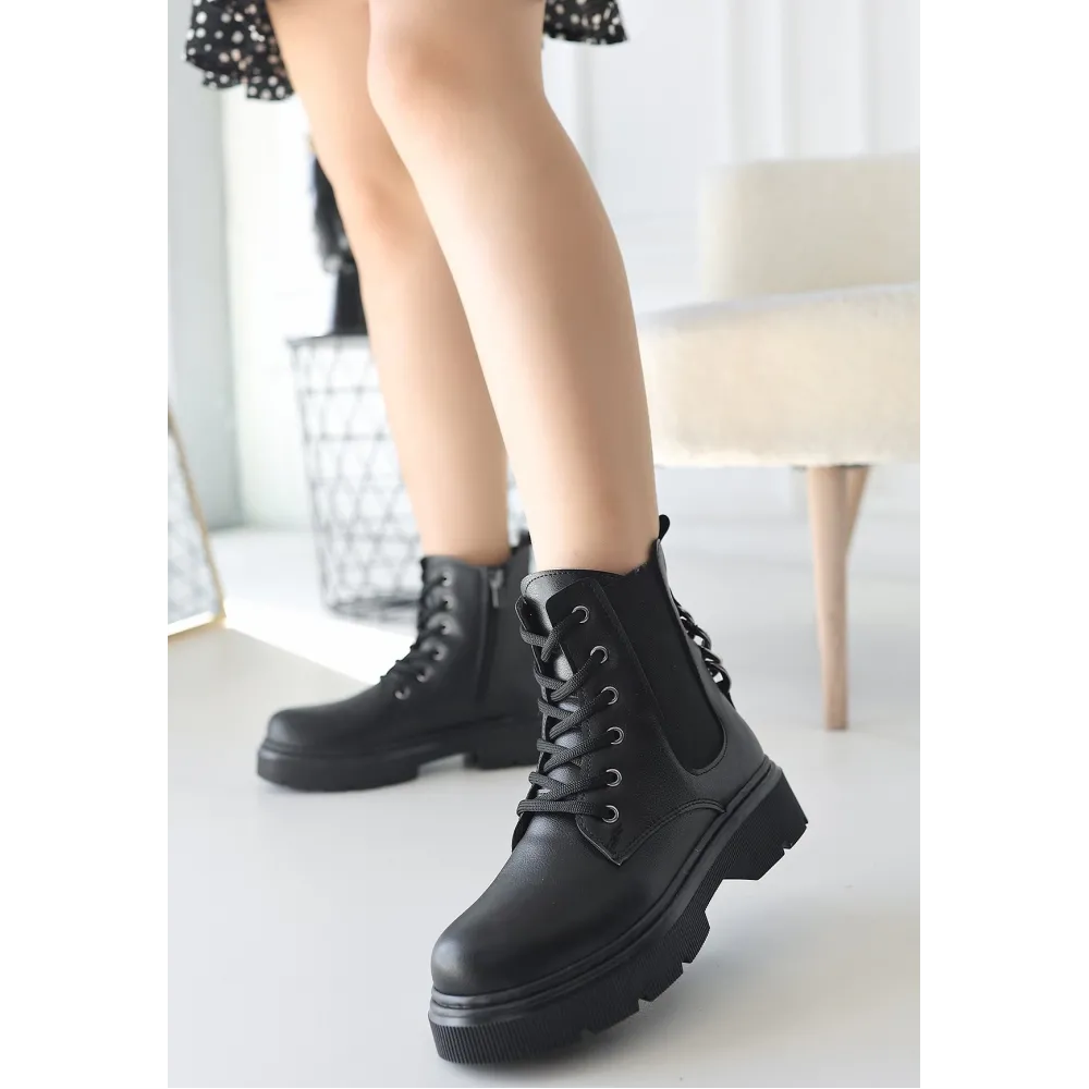 Harte Siyah Cilt Bağcıklı Bot (Numara: 37)