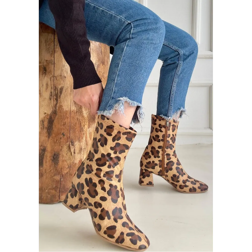 Birta Leopar Cilt Streç Topuklu Bot (Numara: 36)