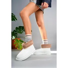 Mordi Beyaz Oval Burunlu Su Geçirmez İçi Kürklü  Bot (Numara: 36)