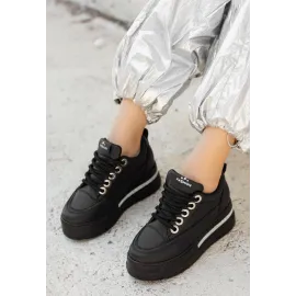 Lulu Siyah Cilt Bağcıklı Spor Ayakkabı (Numara: 37)