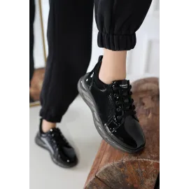 Piona Siyah Rugan Gri Tabanlı Spor Ayakkabı (Numara: 36)