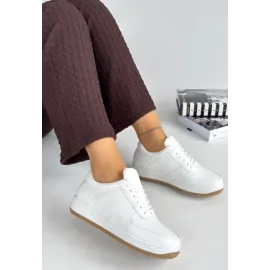 Ceyyan Beyaz Cilt Bağcıklı Spor Ayakkabı (Numara: 36)