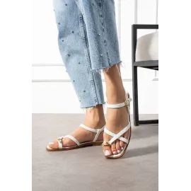 Nordi Beyaz Cilt Kemerli Sandalet (Numara: 38)