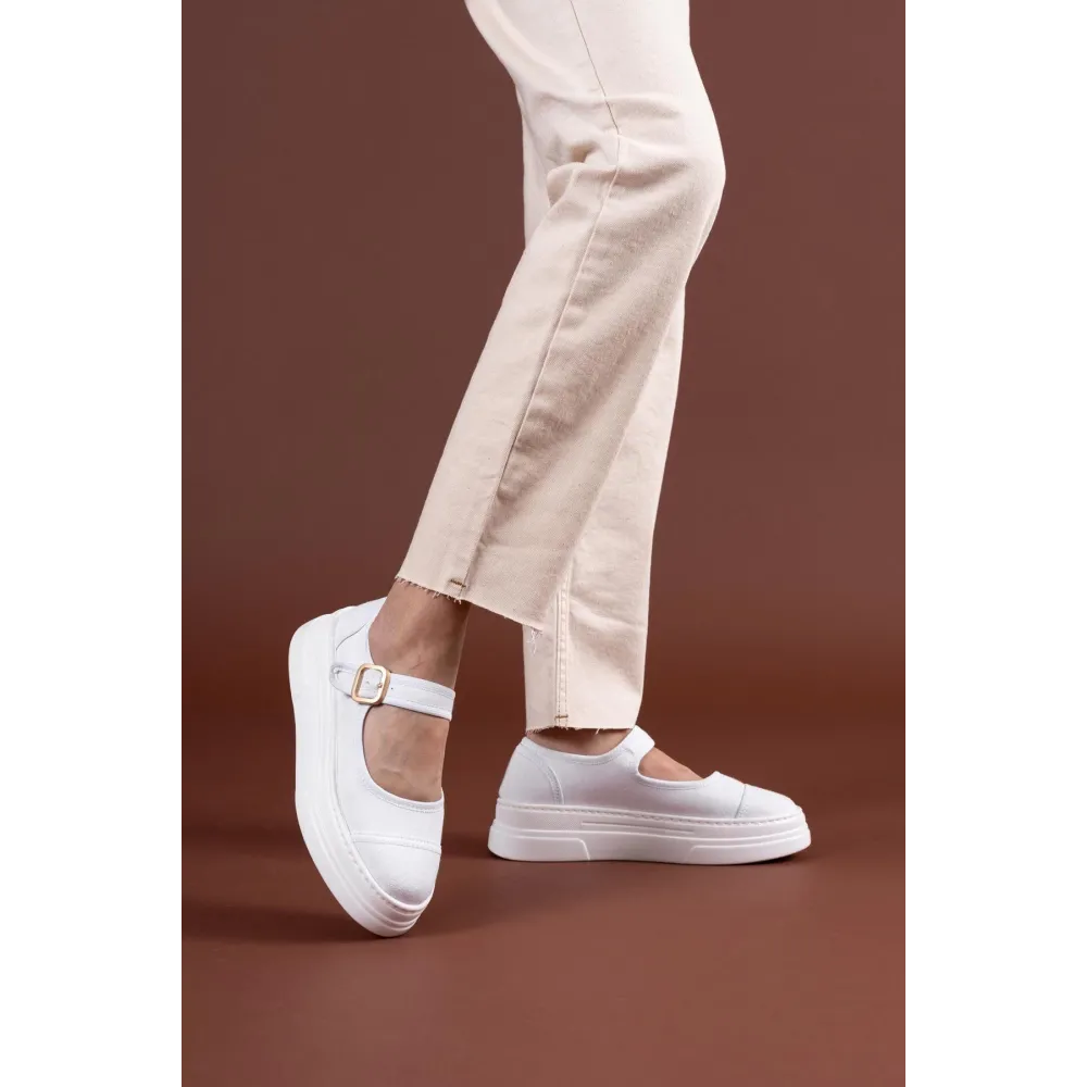 Lunni Beyaz Keten Spor Ayakkabı (Numara: 38)