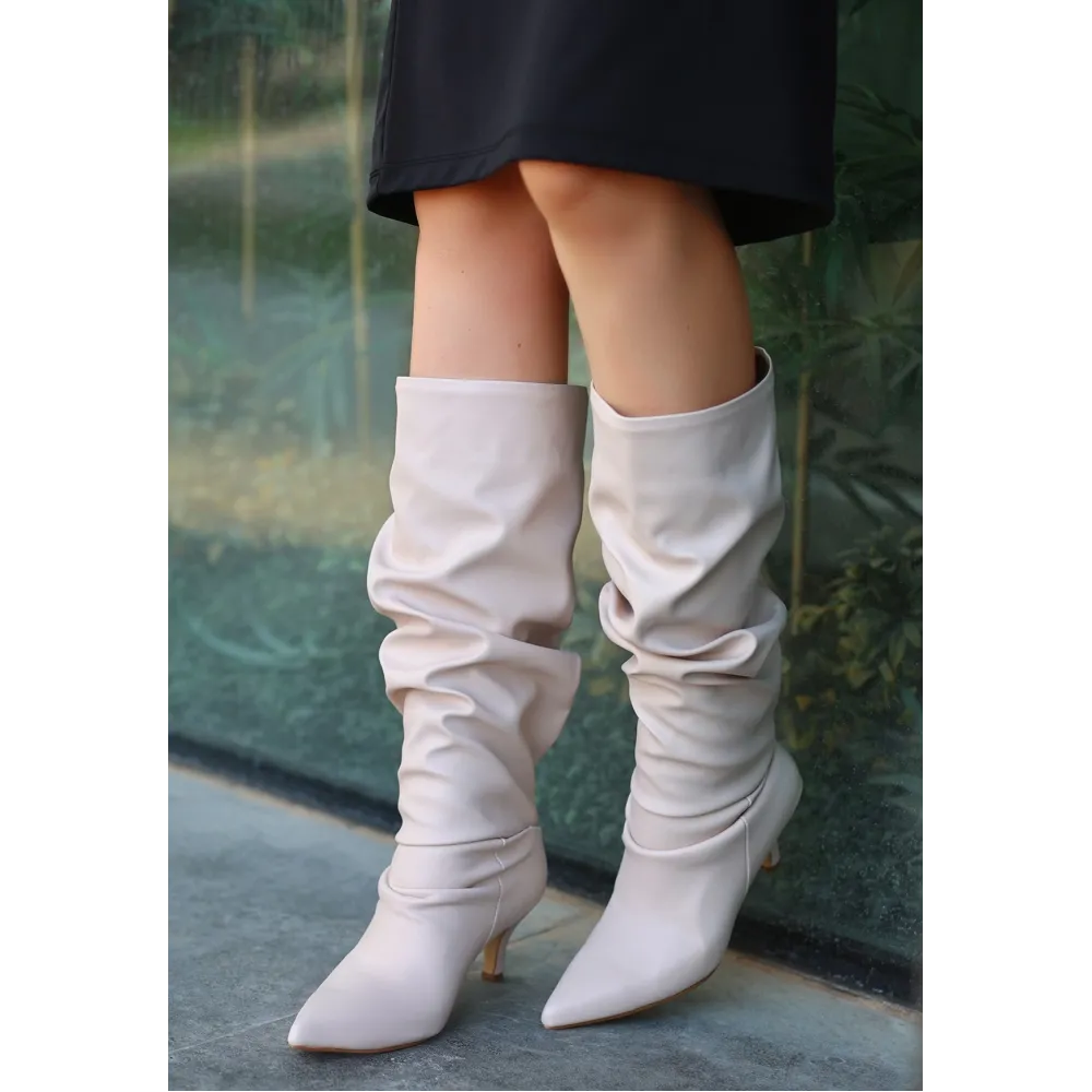 Zelya Bej Cilt Topuklu Çizme (Numara: 39)