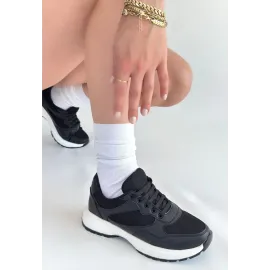 Slar Siyah Cilt Bağcıklı Spor Ayakkabı (Numara: 39)