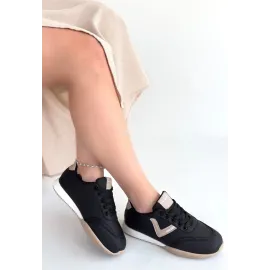 Jowen Siyah Cilt Bej Detaylı Bağcıklı Spor Ayakkabı (Numara: 36)