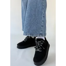 Muden Siyah Süet Bağcıklı Bot (Numara: 39)