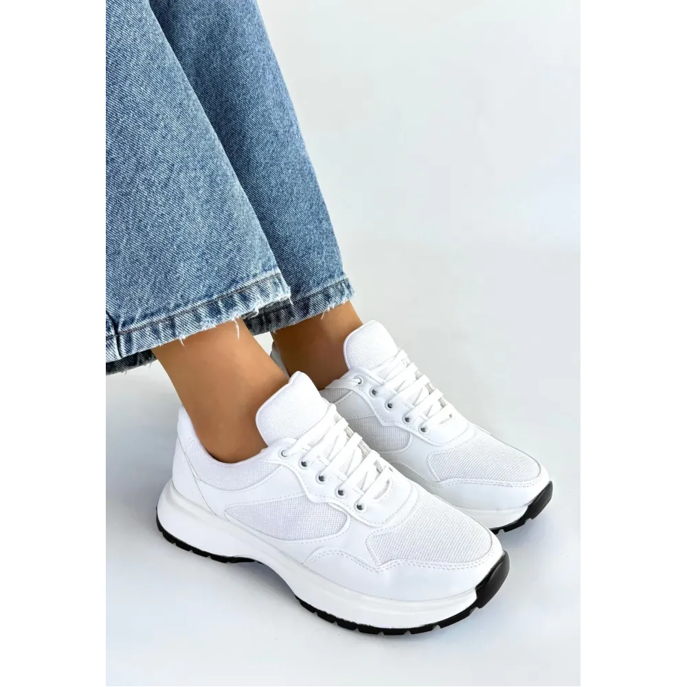 Slar Beyaz Cilt Bağcıklı Spor Ayakkabı (Numara: 38)