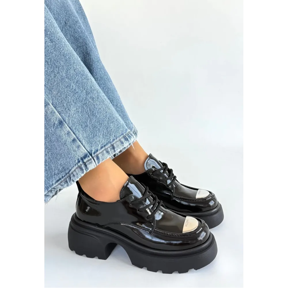 Kiya Siyah Rugan Dolgu Topuk Oxford Ayakkabı (Numara: 37)