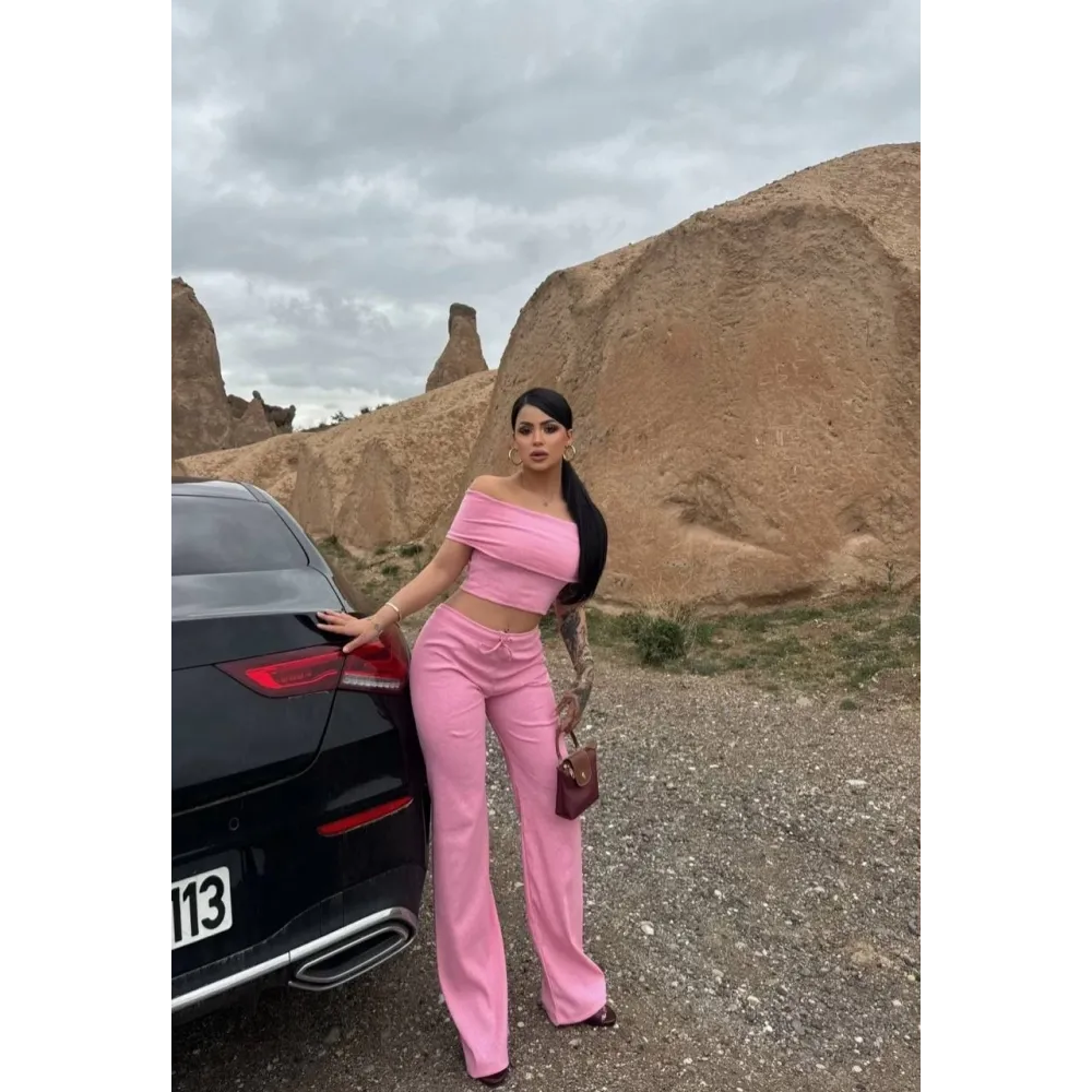 Madonna Yaka Bol Paça Pantolonlu Takım Pembe (Beden: M)