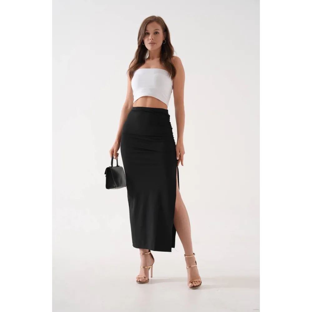Uzun Yırtmaçlı İnce Kumaş Etek Siyah (Beden: S)
