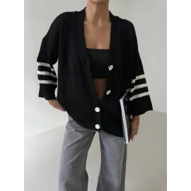 Büyük Düğmeli Salaş Triko Hırka Siyahbeyaz (Beden: Standart)