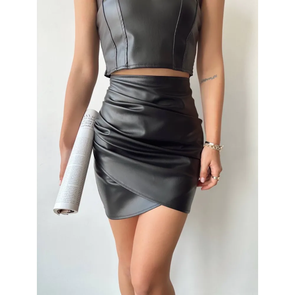 Drapeli Deri Etek Siyah W26771 (Beden: Xl)