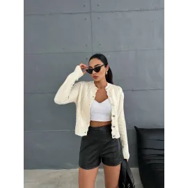 Düğme Detaylı Hırka Ekru (Beden: Standart)