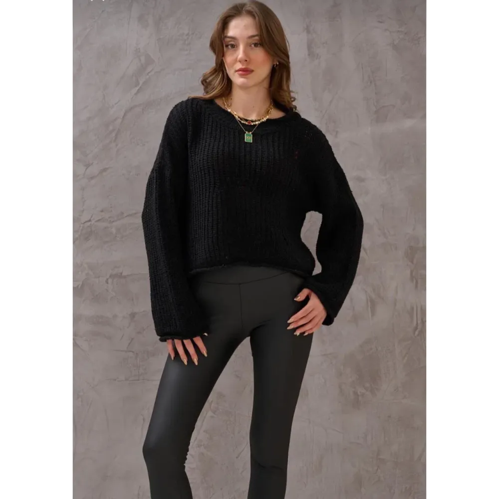 Salaş Delik Detaylı Kazak Siyah (Beden: Standart)