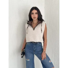 Astarlı Kapşonlu Kuzu Yelek Beyaz T1243 (Beden: Xl)