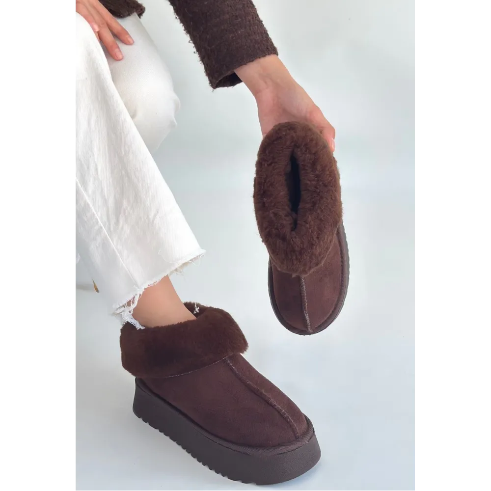 Edali Kahverengi Süet Bot (Numara: 39)