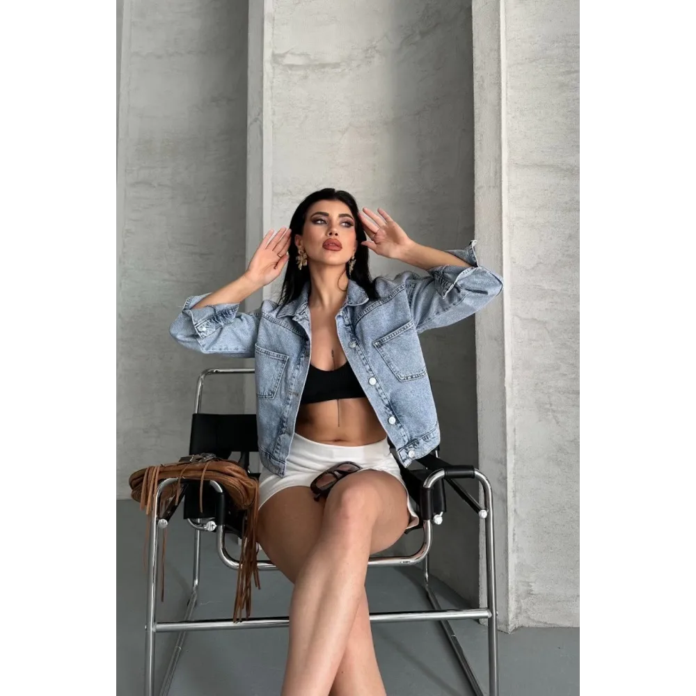 Çift Cepli Kol Katlamalı Kar Yıkama Crop Kot Ceket Buz Mavi D2000 (Beden: S)