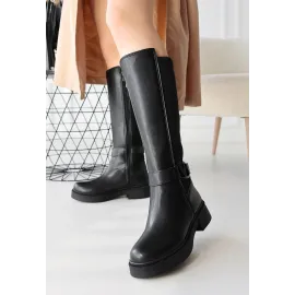 Diona Siyah Cilt Çizme (Numara: 39)