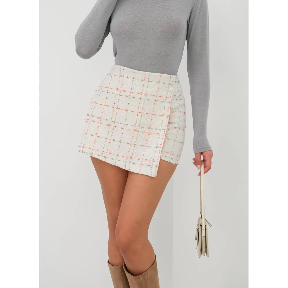 İki Düğmeli Kaz Ayağı Desen Ch Kumaş Şort Etek Beyazturuncu H26414 (Beden: Xl)