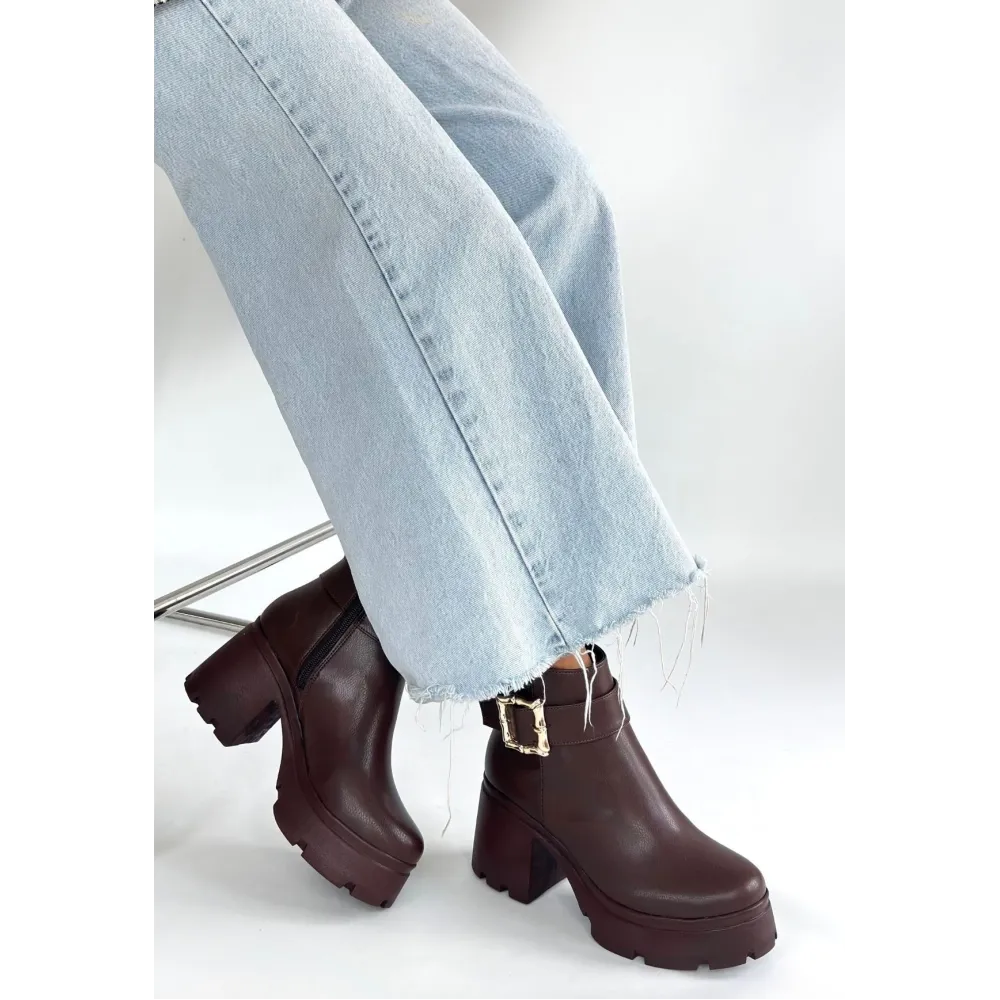 Pinma Kahverengi Cilt Topuklu Bot (Numara: 39)