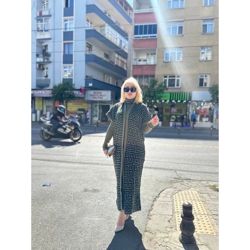 Siyah Çizgi Desenli Elbiseli Hırka Triko Takım Haki (Beden: Standart)