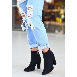 Loora Siyah Süet Topuklu Bot (Numara: 40)