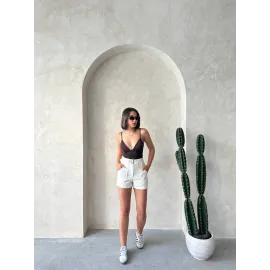 Kemer Detaylı Gabardin Şort Krem S25289 (Beden: S)