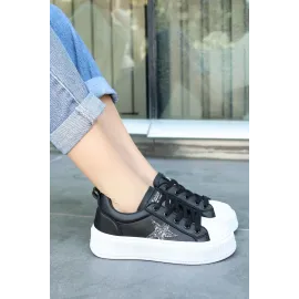 Piata Siyah Cilt Beyaz Tabanlı Bağcıklı Spor Ayakkabı (Numara: 39)