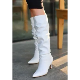 Zelya Beyaz Cilt Topuklu Çizme (Numara: 37)