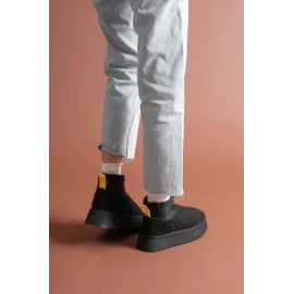 Cuen Siyah Süet Bot (Numara: 38)