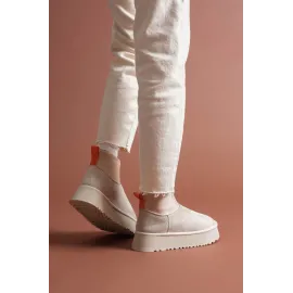 Cuen Bej Süet Bot (Numara: 40)