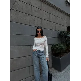 Kelebek Yaka Uzun Kol Bluz Beyaz (Beden: M)