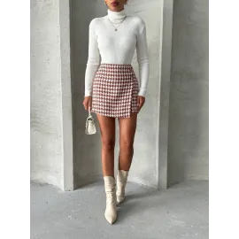 İki Düğmeli Kaz Ayağı Desen Ch Kumaş Şort Etek Bordobeyaz H26414 (Beden: S)