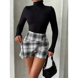 İki Düğmeli Şort Ch Kumaş Etek Ekoseli Siyahbeyaz H26414 (Beden: M)